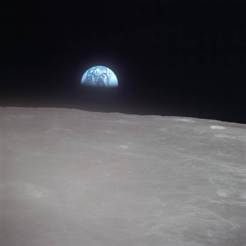 Planet Earth from the view of The Moon